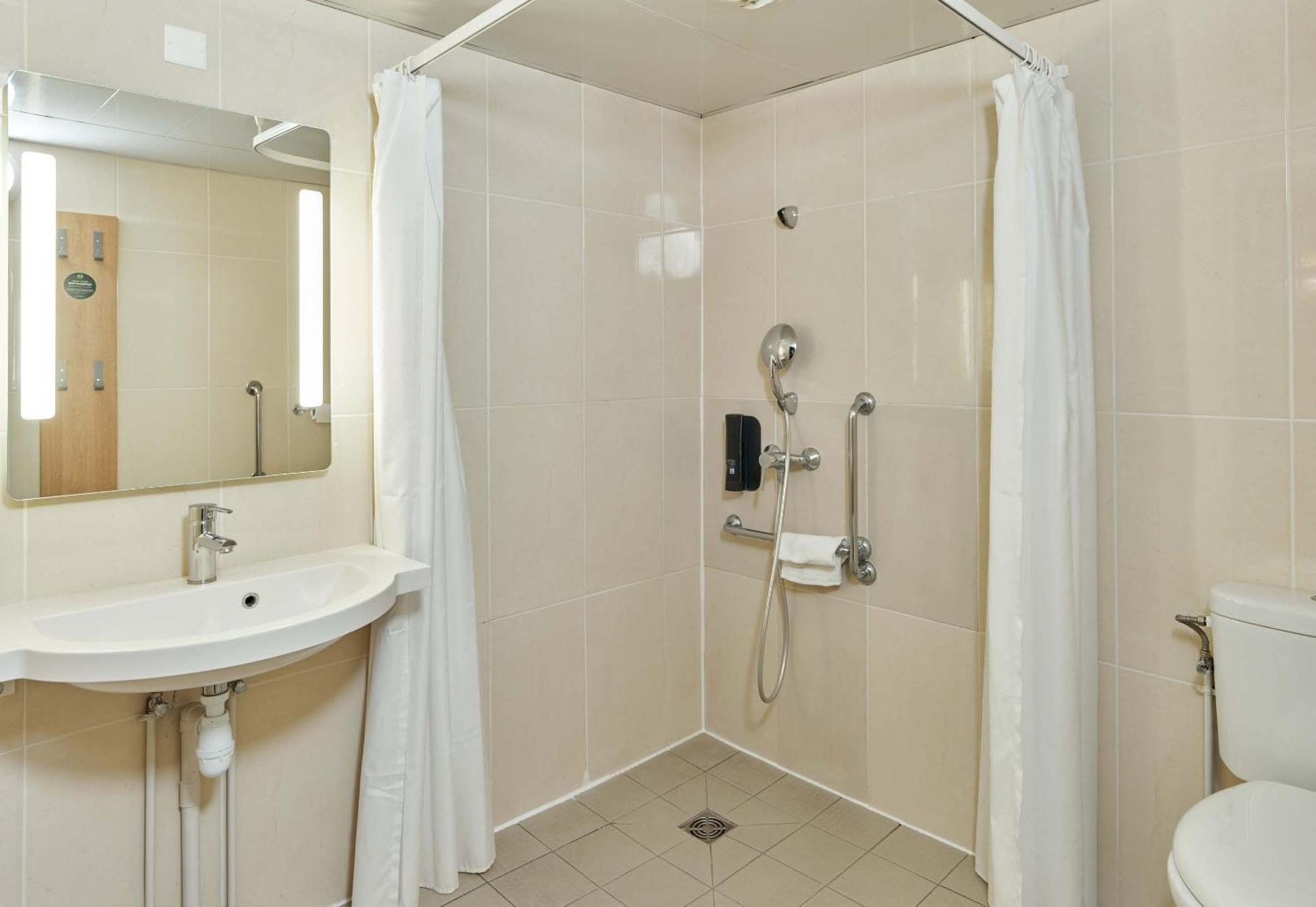 B&B Hotel Orly Rungis Aeroport 2 Etoiles Ngoại thất bức ảnh
